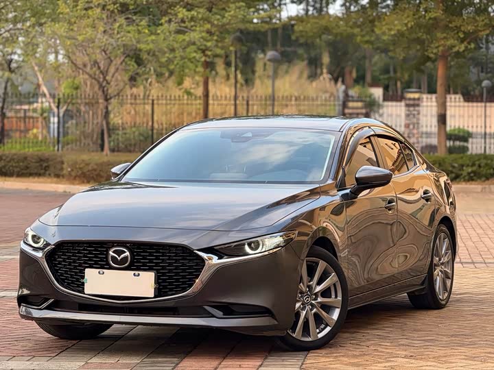 Фото 1 - Mazda 3 (Axela)