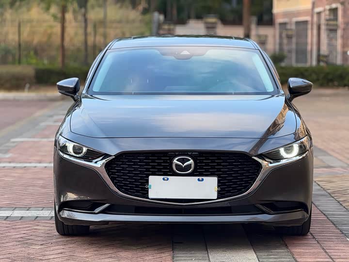 Фото 5 - Mazda 3 (Axela)