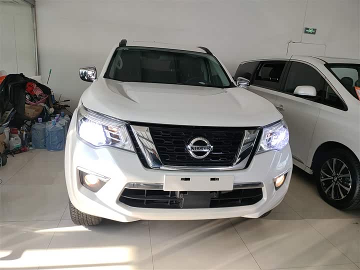 Фото 3 - Nissan Terra