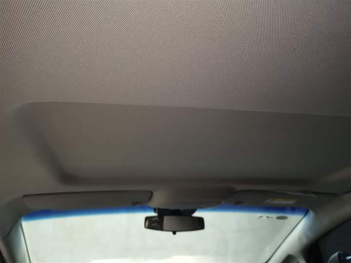 Фото 8 - Buick GL8 ES