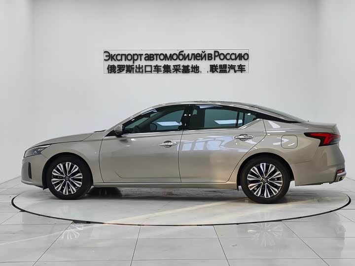 Фото 6 - Nissan Teana