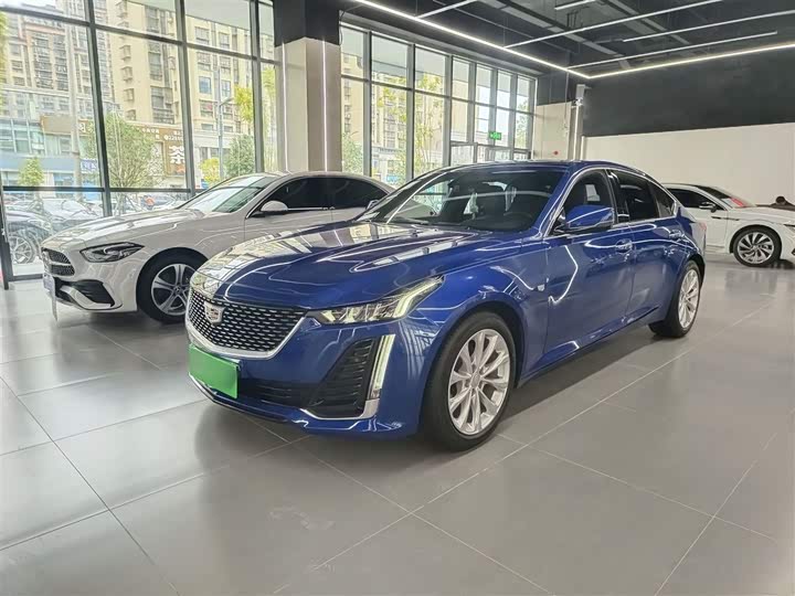 Фото 2 - Cadillac CT5
