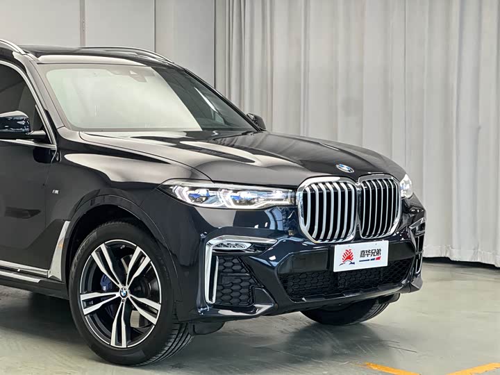 Фото 6 - BMW X7