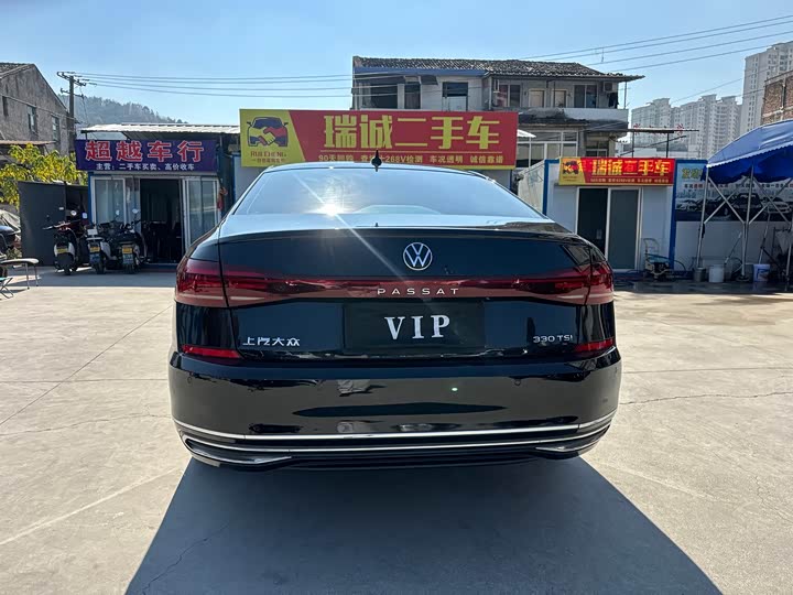 Фото 4 - Volkswagen Passat