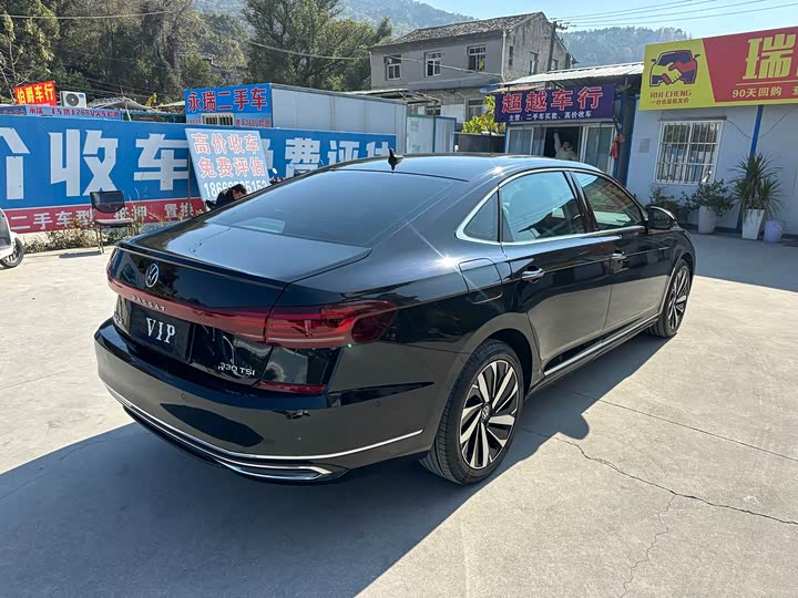 Фото 5 - Volkswagen Passat