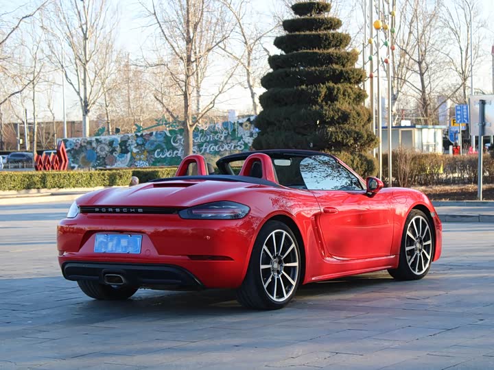 Фото 8 - Porsche 718