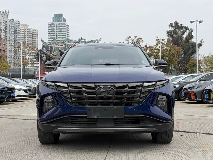 Фото 2 - Hyundai Tucson L