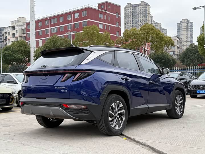 Фото 6 - Hyundai Tucson L