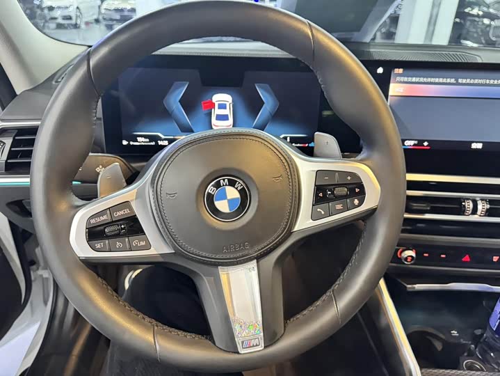 Фото 9 - BMW 3 Series