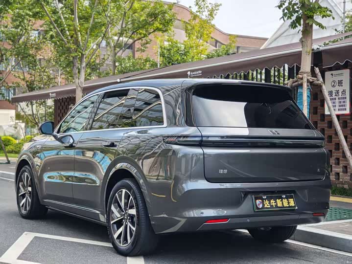 Фото 4 - LiXiang L8