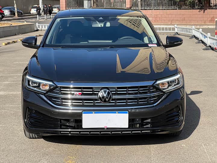 Фото 2 - Volkswagen Sagitar L