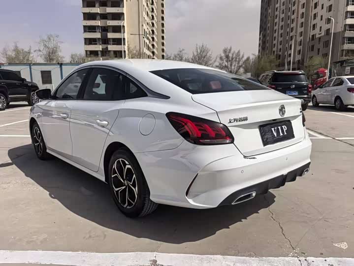 Фото 7 - MG Motor 5