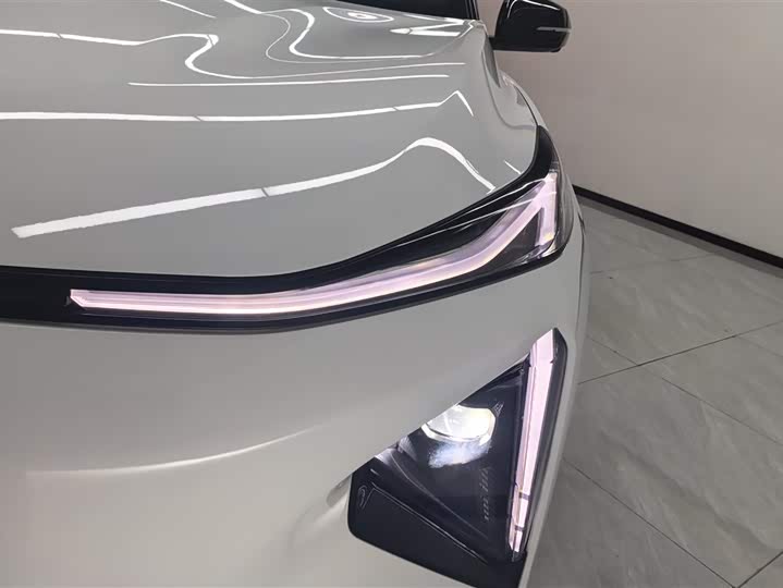 Фото 5 - Geely Galaxy L7