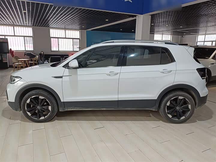 Фото 5 - Volkswagen Tacqua