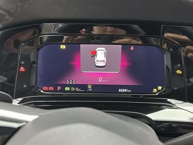 Фото 7 - Volkswagen Golf