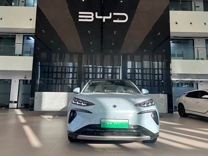 Фото 2 - Denza N7