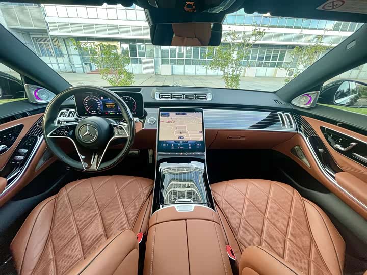 Фото 9 - Mercedes-Benz Maybach S-Class