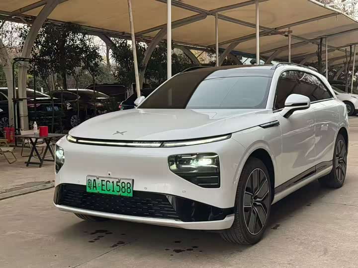 Фото 1 - XPeng G9