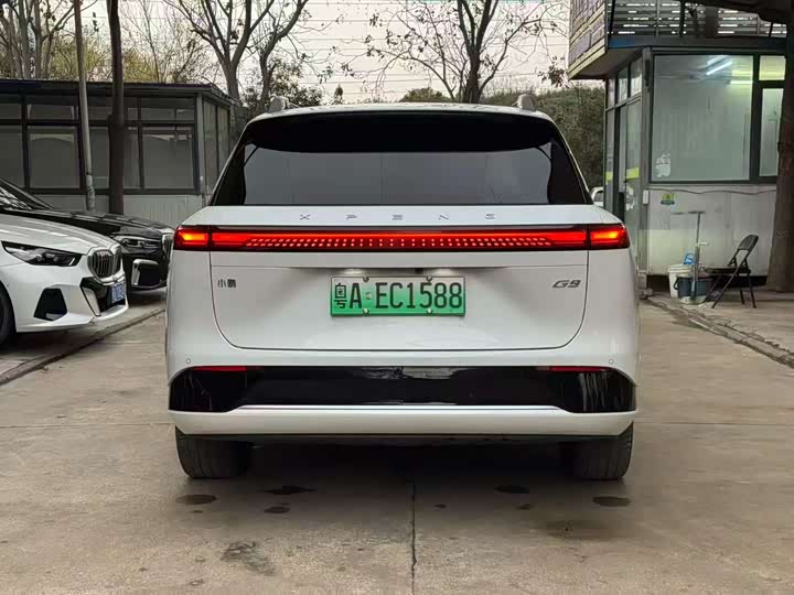 Фото 8 - XPeng G9