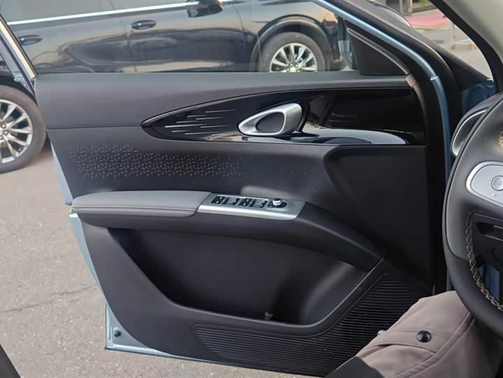 Фото 7 - Geely Galaxy Geome