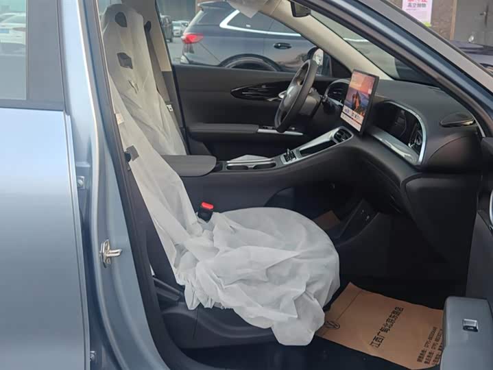 Фото 8 - Geely Galaxy Geome