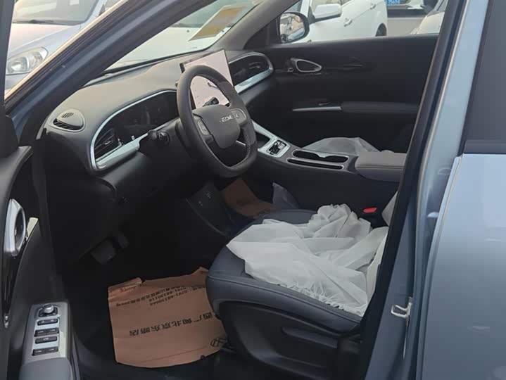 Фото 9 - Geely Galaxy Geome