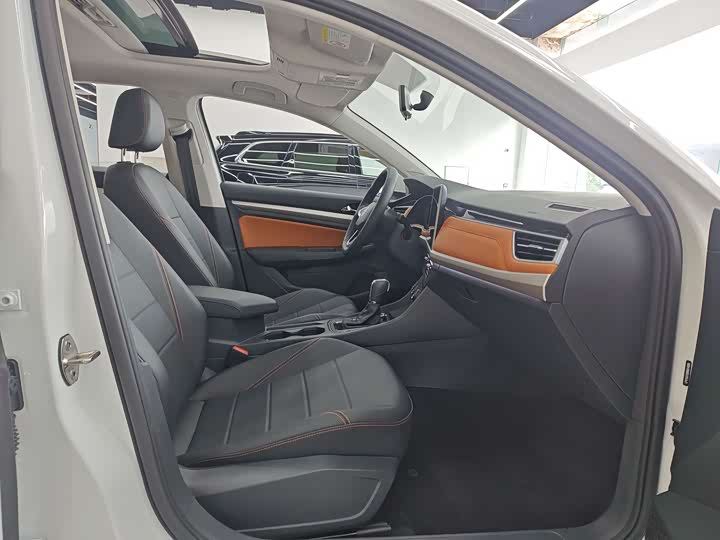 Фото 8 - Volkswagen Bora