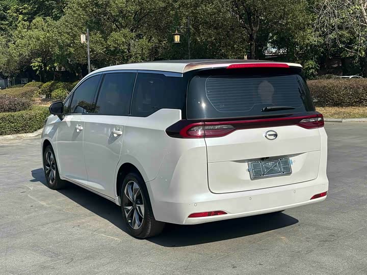 Фото 8 - GAC Trumpchi M6