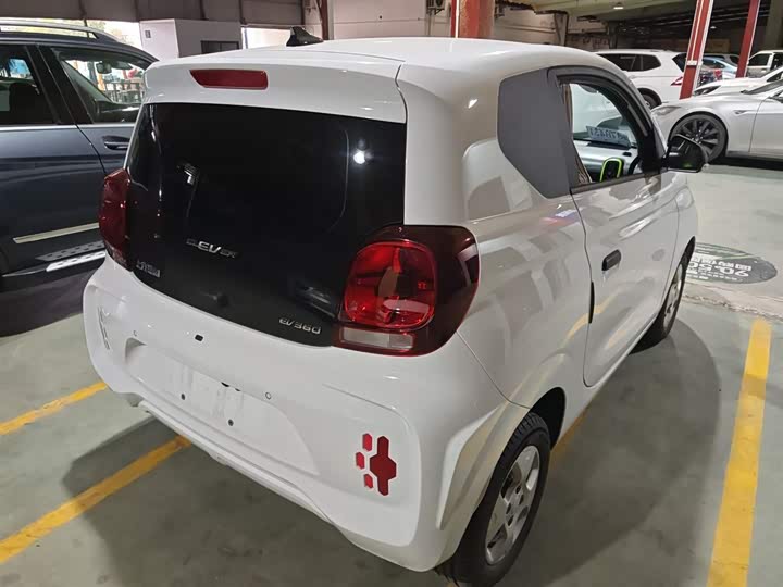 Фото 7 - Roewe Clever