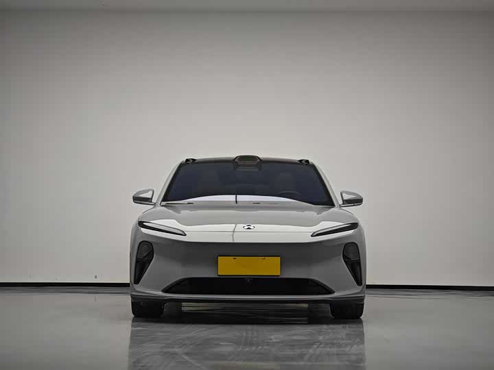 Фото 3 - Nio ET5T