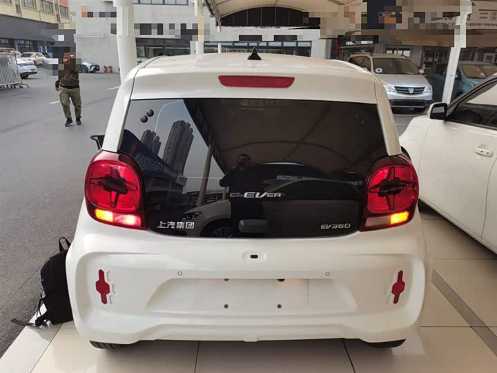 Фото 6 - Roewe Clever