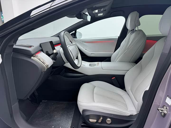 Фото 6 - XPeng F57