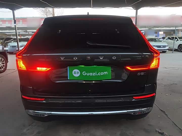 Фото 6 - Volvo XC60