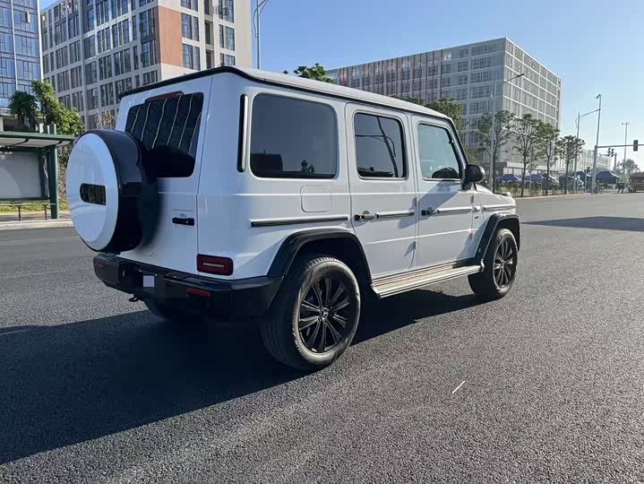 Фото 3 - Mercedes-Benz G-Class