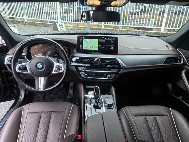 Фото 8 - BMW 5 Series