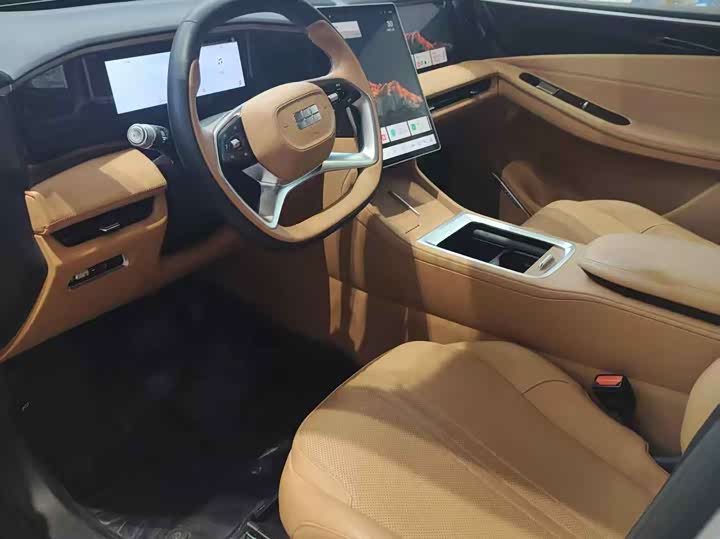 Фото 3 - Geely Galaxy L7