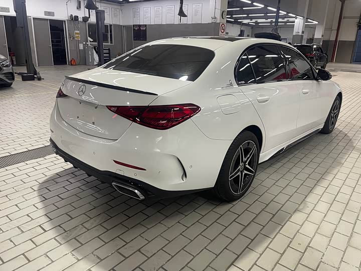 Фото 5 - Mercedes-Benz C-Class