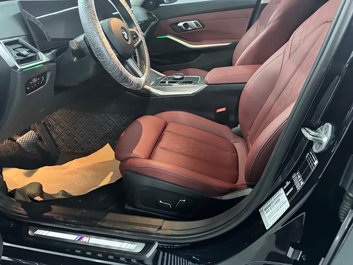 Фото 9 - BMW 3 Series