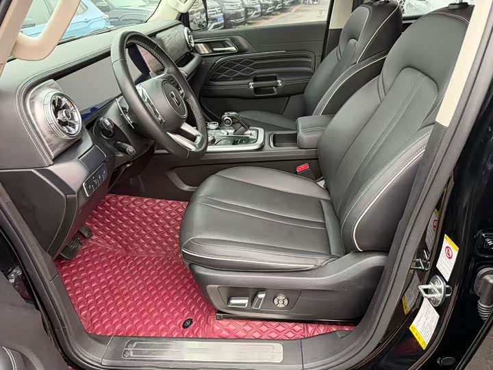 Фото 8 - Tank 300