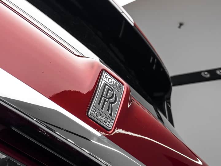 Фото 5 - Rolls-Royce Cullinan