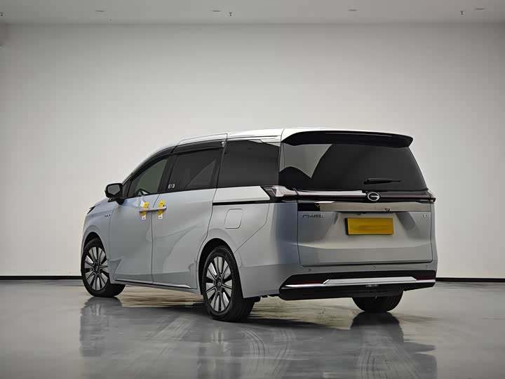 Фото 5 - GAC Trumpchi E8