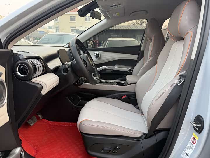 Фото 4 - BYD Yuan Plus