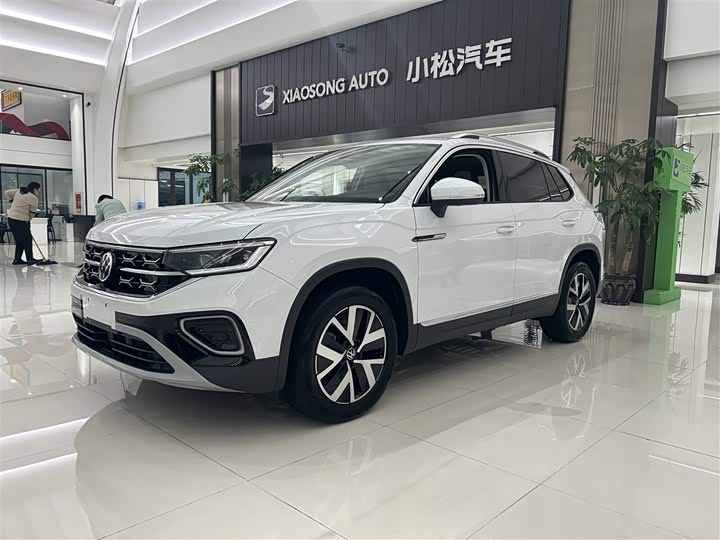 Фото 1 - Volkswagen Tayron