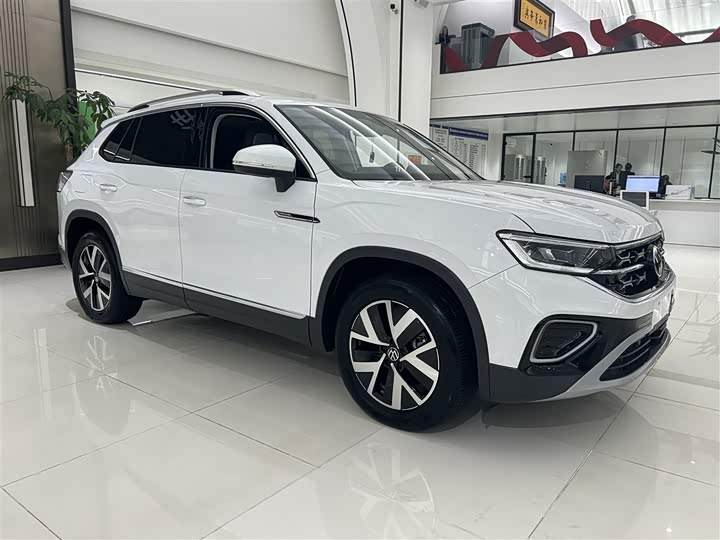 Фото 3 - Volkswagen Tayron