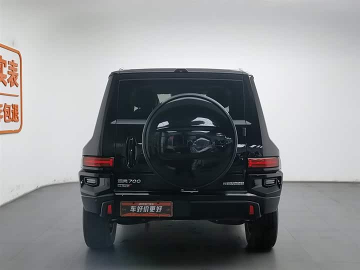 Фото 4 - Tank 700 Hybrid