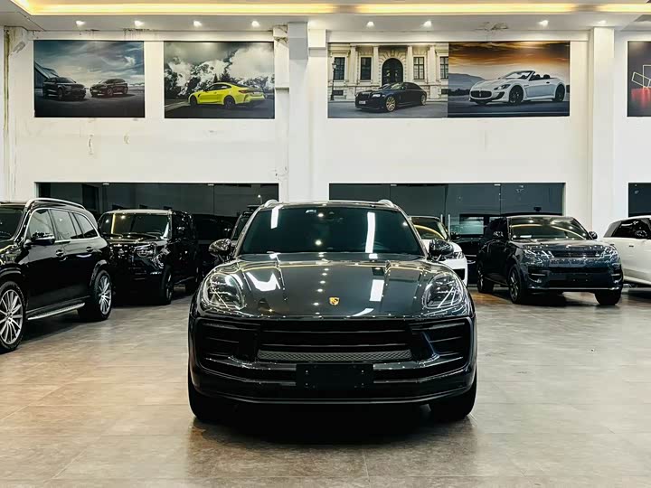 Фото 2 - Porsche Macan