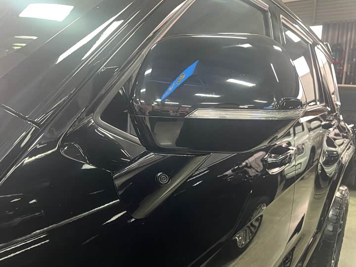 Фото 6 - Tank 700 Hybrid