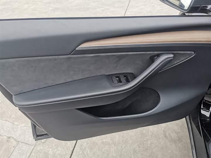 Фото 7 - Tesla Model Y