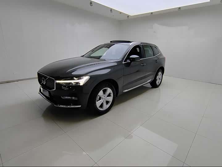 Фото 1 - Volvo XC60