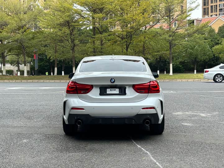 Фото 5 - BMW 1 Series